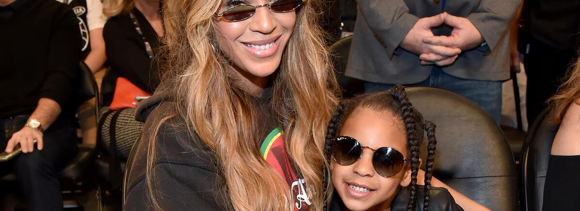 Beyoncé kislányának a táskája Nézd meg mennyibe kerül Beyoncé kislányának a táskája!