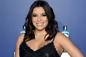 Instagram-oldalán mutatta meg követőinek pocakját Eva Longoria 